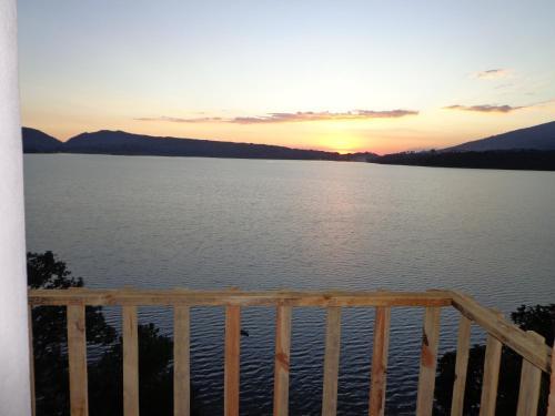 Hotel Caba�as Zirahu�n Cuin