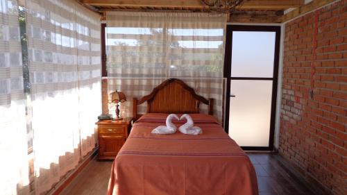 Hotel Caba�as Zirahu�n Cuin