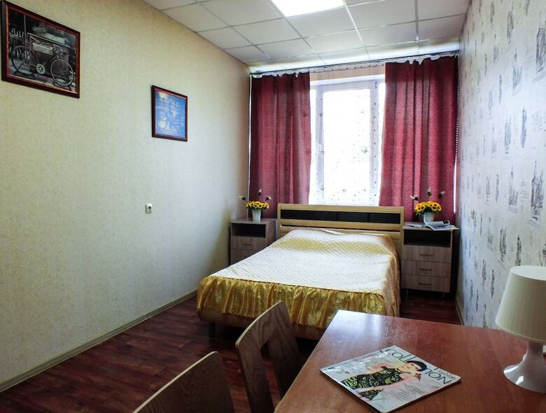 Posada Hotel Na Donbasskoy