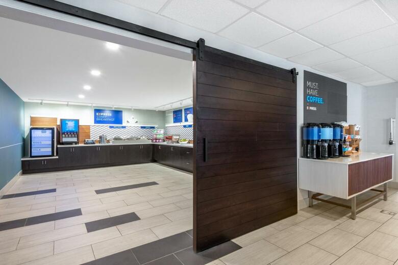 Hotel Holiday Inn Express & Suites Wheat Ridge-denver West