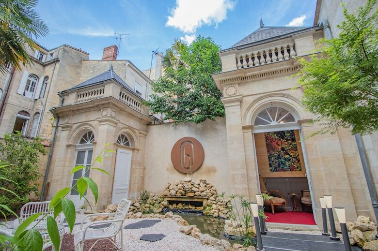 Hotel Des Quinconces