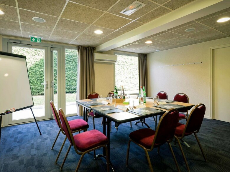 Hotel Campanile Gen�ve - Ferney-voltaire