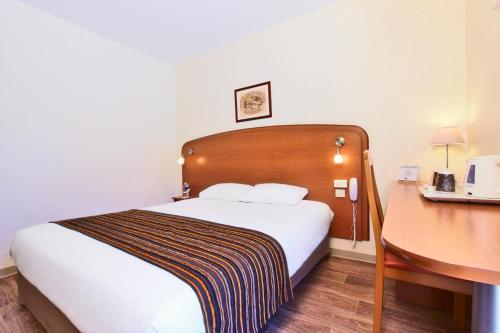 Hotel Kyriad Marseille Gemenos