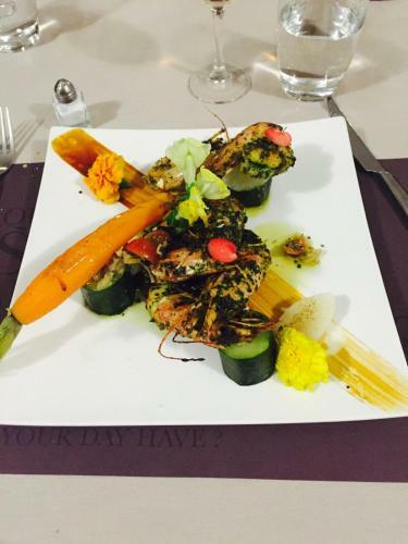 Hotel Kyriad Marseille Gemenos