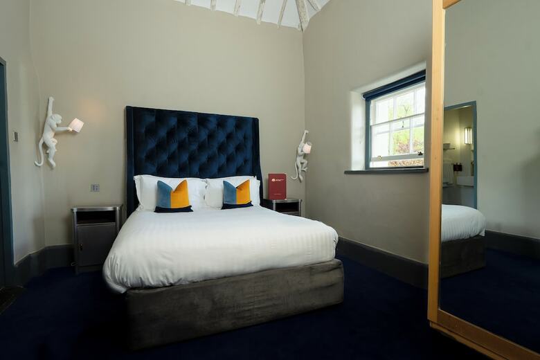 Hostal Bellinter House