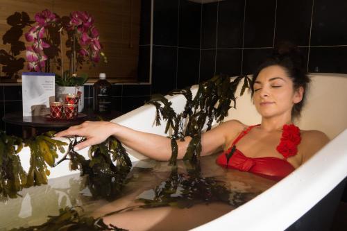 Holyrood Hotel - Leisure Centre & Escape Spa