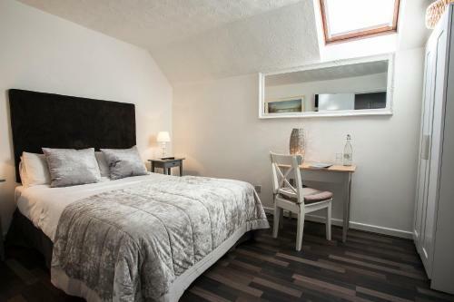 Bed & Breakfast Maddens Bridge Bar, Restaurant & Guesthouse