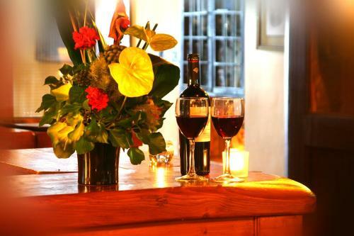 Bed & Breakfast Maddens Bridge Bar, Restaurant & Guesthouse