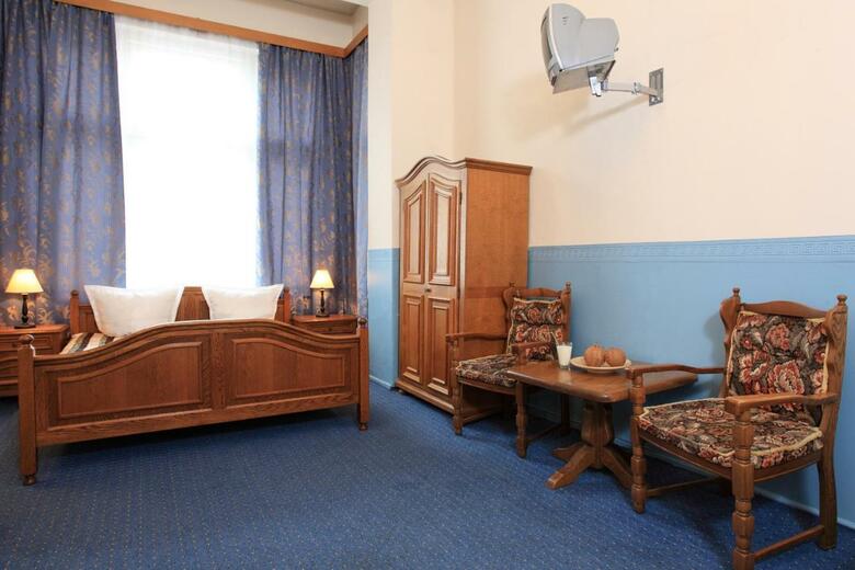 Hostal Hotel-pension Cortina