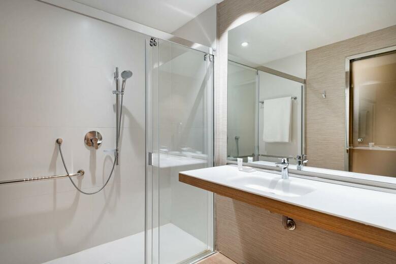AC Hotel Diagonal L�illa