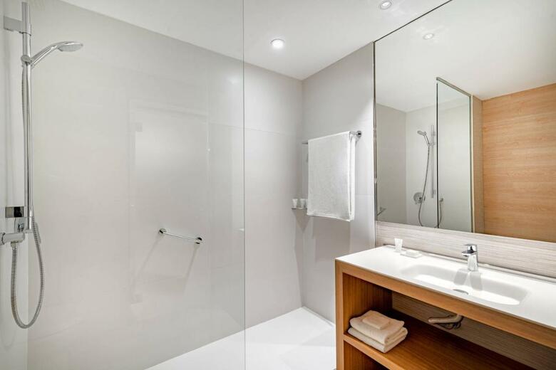 AC Hotel Diagonal L�illa