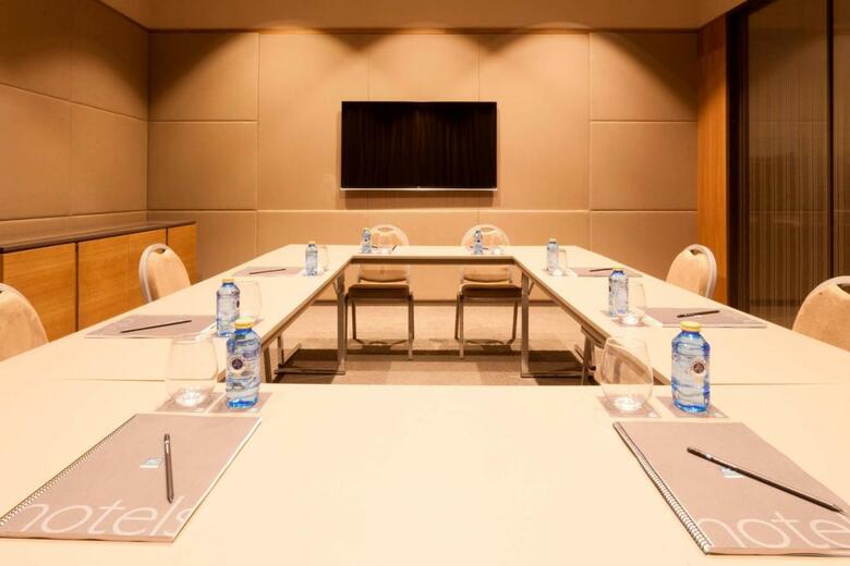AC Hotel Diagonal L�illa