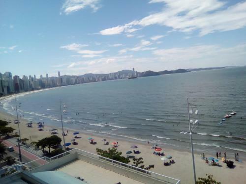 Apartamento Frente Ao Mar
