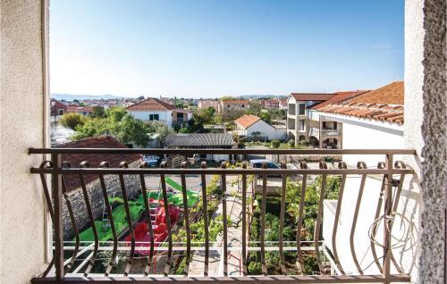 Three-bedroom Apartment In Biograd