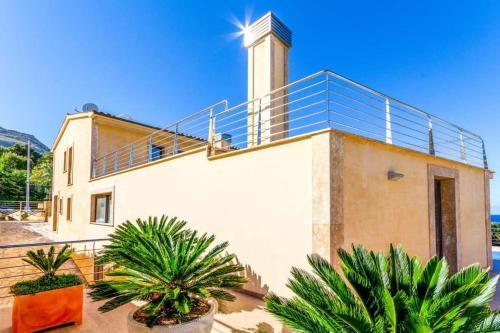 Cala San Vicente Villa Sleeps 8 Pool Air Con Wifi