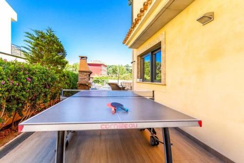 Cala San Vicente Villa Sleeps 8 Pool Air Con Wifi