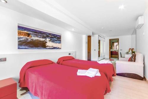 Cala San Vicente Villa Sleeps 8 Pool Air Con Wifi