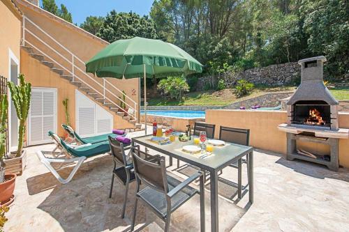 Cala San Vicente Villa Sleeps 7 Pool Air Con Wifi