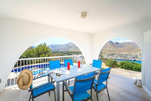 Cala San Vicente Villa Sleeps 6 Pool Air Con Wifi