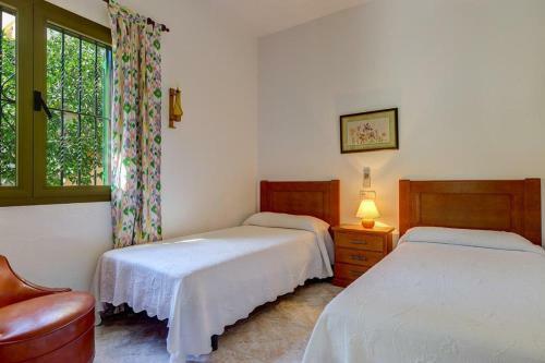 Cala San Vicente Villa Sleeps 6 Pool Air Con Wifi