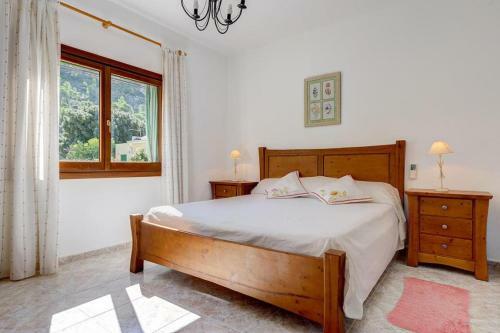 Cala San Vicente Villa Sleeps 6 Pool Air Con Wifi