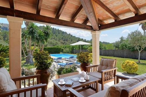 Cala San Vicente Villa Sleeps 6 Pool Air Con Wifi