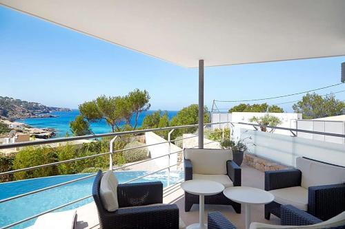 Cala Tarida Villa Sleeps 10 Pool Air Con Wifi