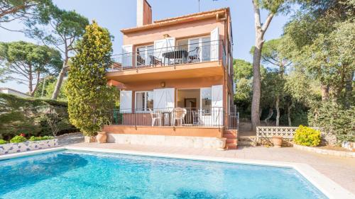 Calella De Palafrugell Apartment Sleeps 2