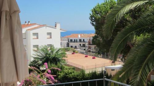 Calella De Palafrugell Apartment Sleeps 4