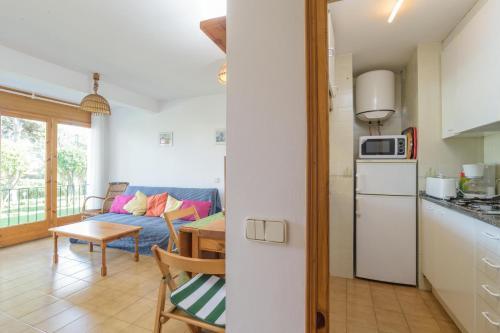 Calella De Palafrugell Apartment Sleeps 4 Pool