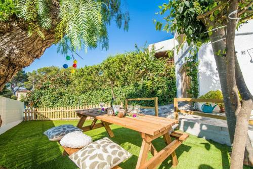 Alcanada Villa Sleeps 6 Pool Air Con Wifi