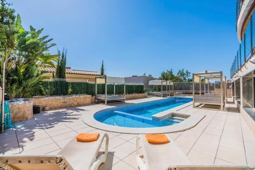 Alcanada Villa Sleeps 10 Pool Air Con Wifi