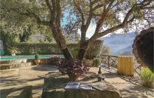 Three-bedroom Holiday Home In Algatocin