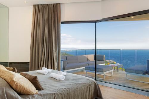 Begur Villa Sleeps 8 Pool Air Con Wifi