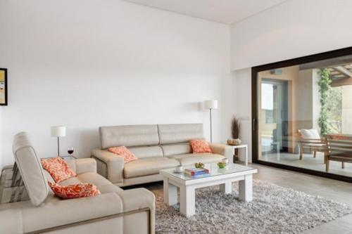 Begur Villa Sleeps 8 Pool Air Con Wifi
