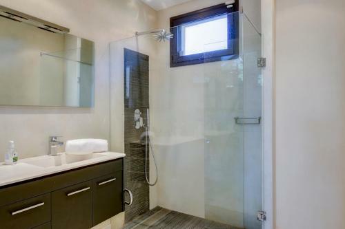 Begur Villa Sleeps 8 Pool Air Con Wifi