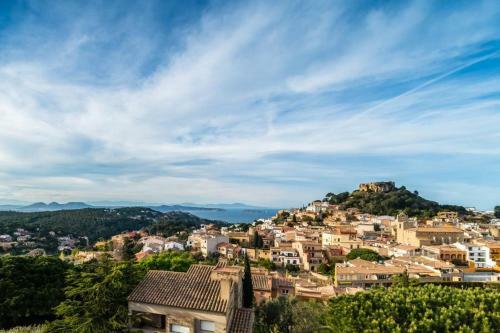 Begur Apartment Sleeps 4