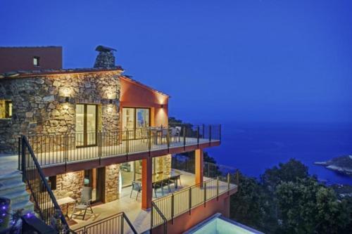 Begur Villa Sleeps 10 Pool Air Con Wifi
