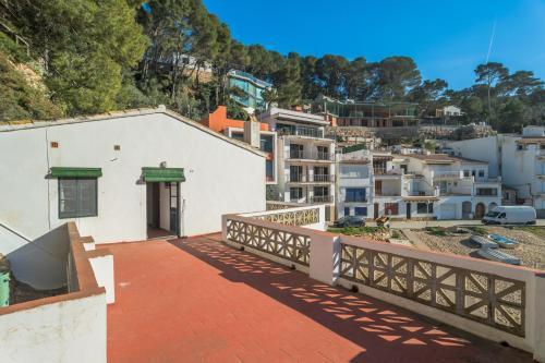 Begur Villa Sleeps 8
