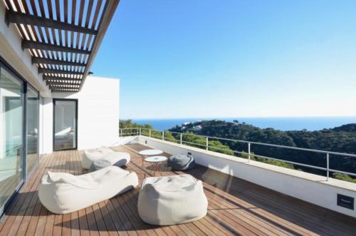Begur Villa Sleeps 10 Pool Air Con Wifi