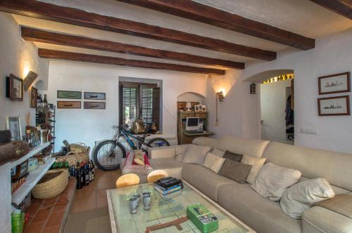 Begur Villa Sleeps 6