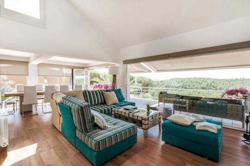 Begur Villa Sleeps 8 Pool Air Con Wifi