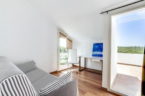 Begur Villa Sleeps 8 Pool Air Con Wifi