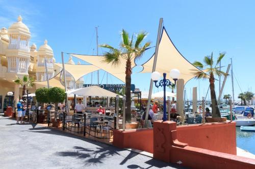 Apartamento Puerto Marina