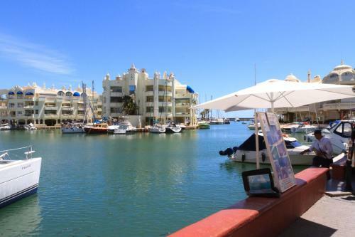 Apartamento Puerto Marina