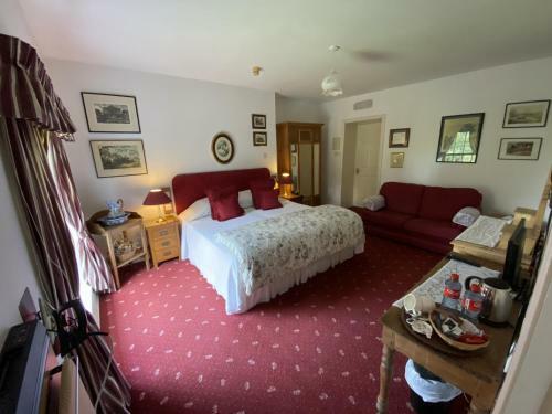 Hostal The Coach House