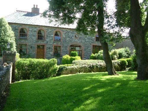 Hostal The Coach House