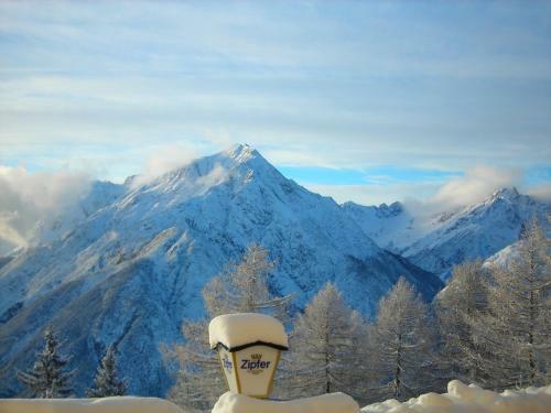 Hostal Skih�tte Zams