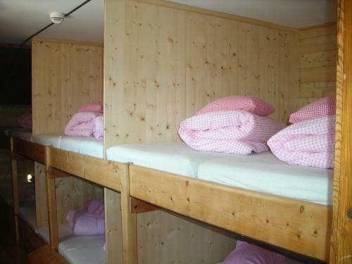 Hostal Skih�tte Zams