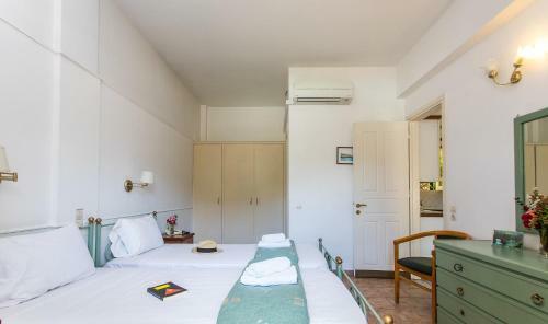 Hotel Paradise Inn